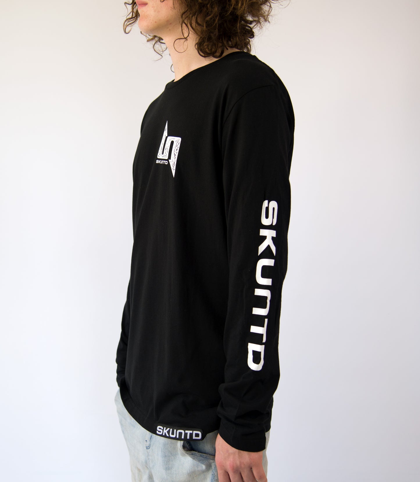 BURNER - LONG SLEEVE BLACK